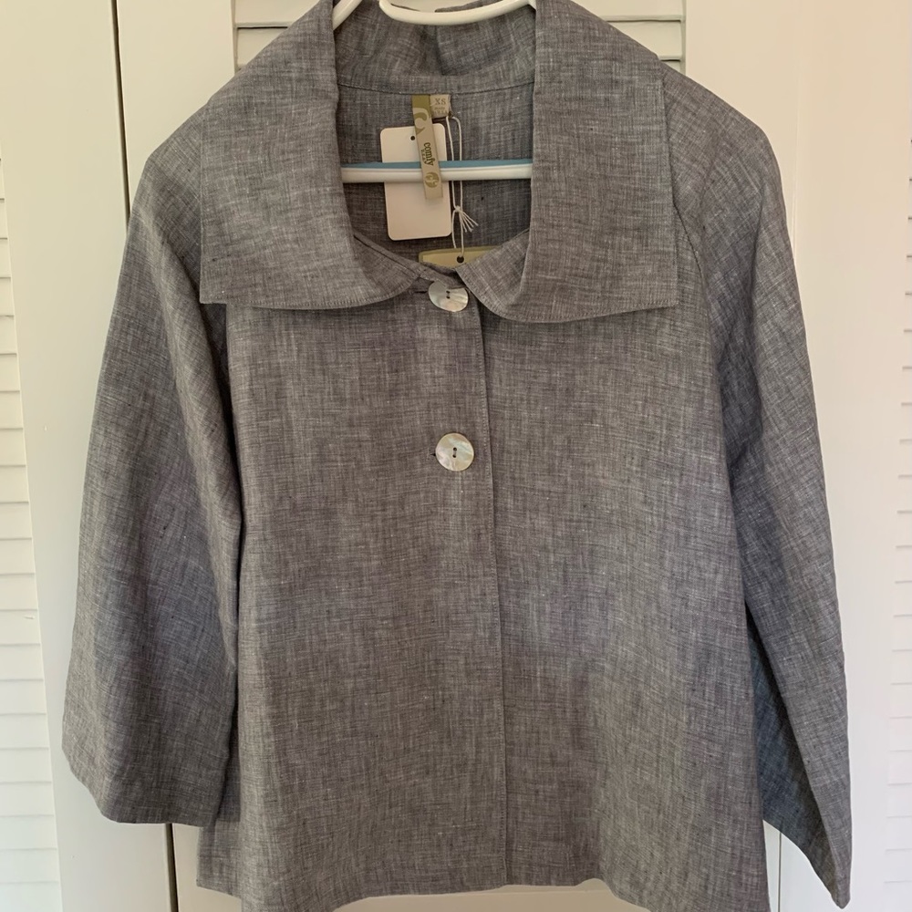 Linen Swing Jacket by Comfy